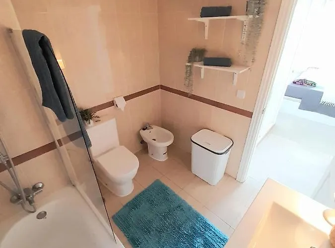 New In Pacos * Фуэнхирола