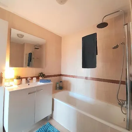 Appartement New In Pacos *