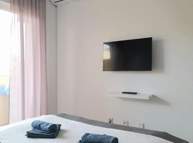 New In Pacos Fuengirola